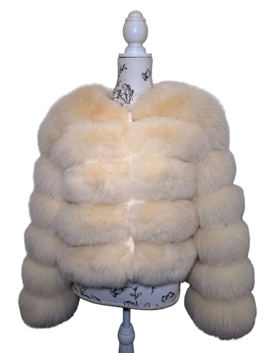 Luxury Cropped 6 Ring Fox Fur - Cream