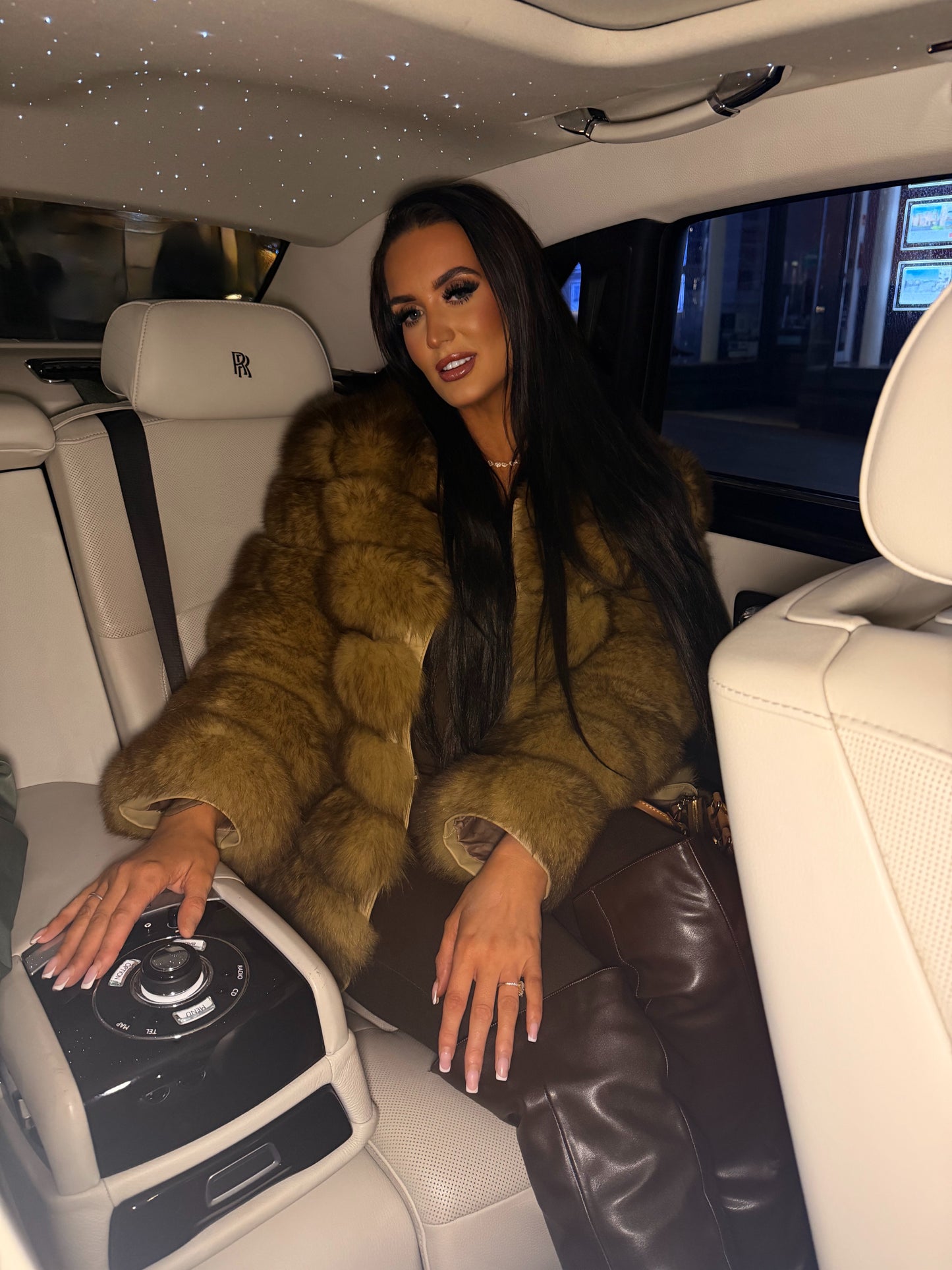 Luxury 7 Ring Fox Fur - Olive Sable