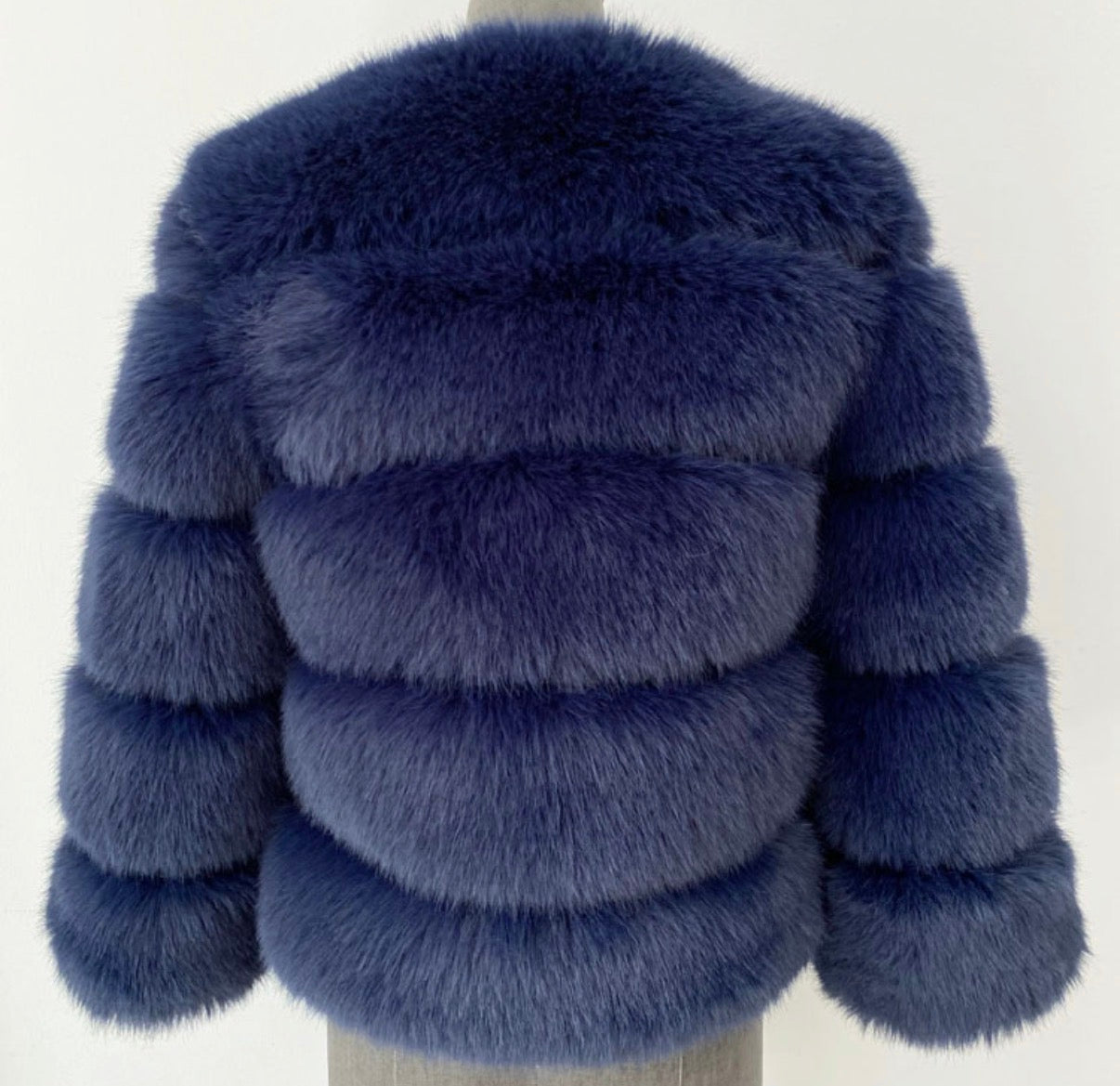Luxury Cropped 5 Ring Faux Fur - Navy Blue