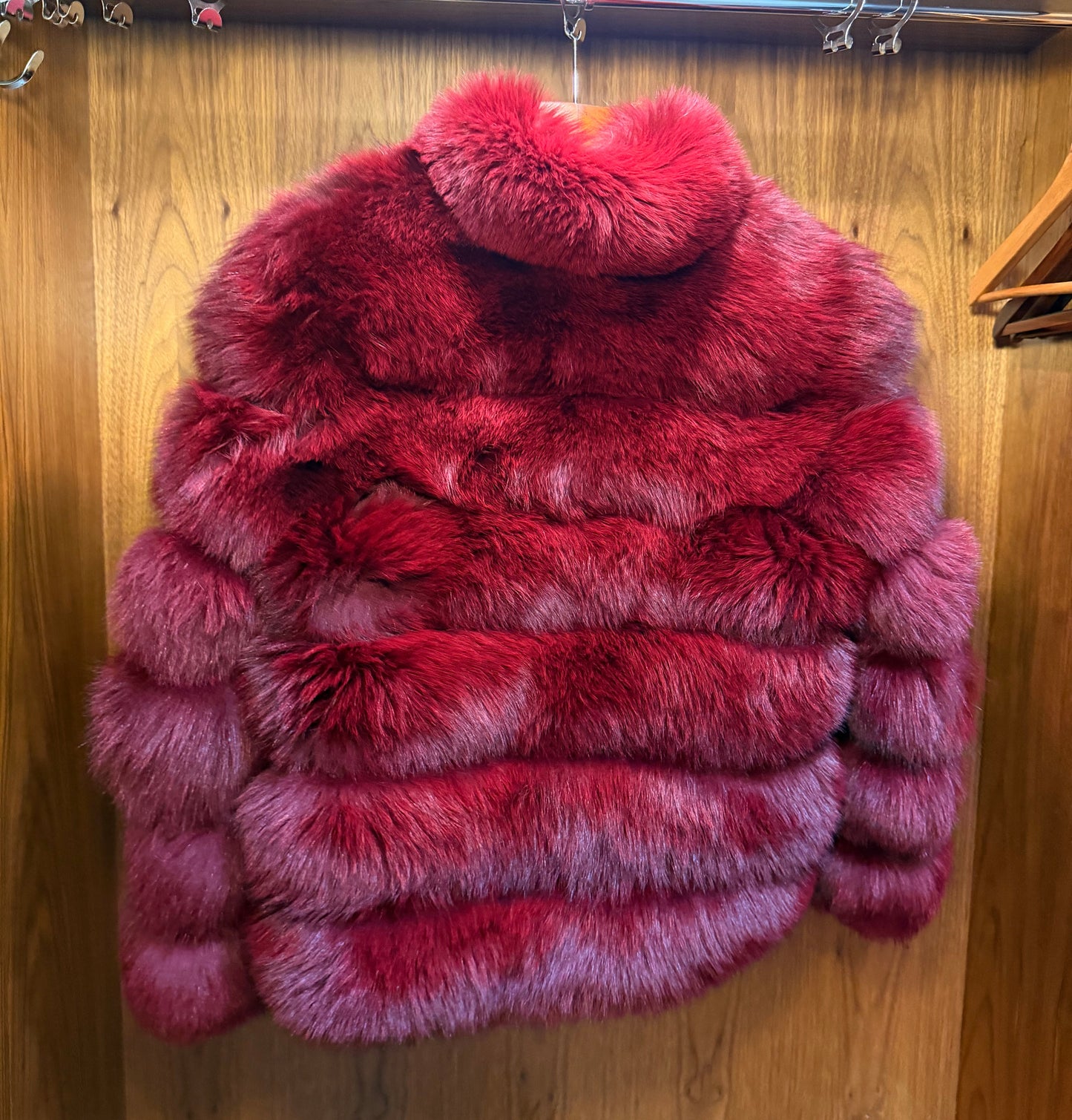 Luxury Fox Fur With Collar - Red Wine