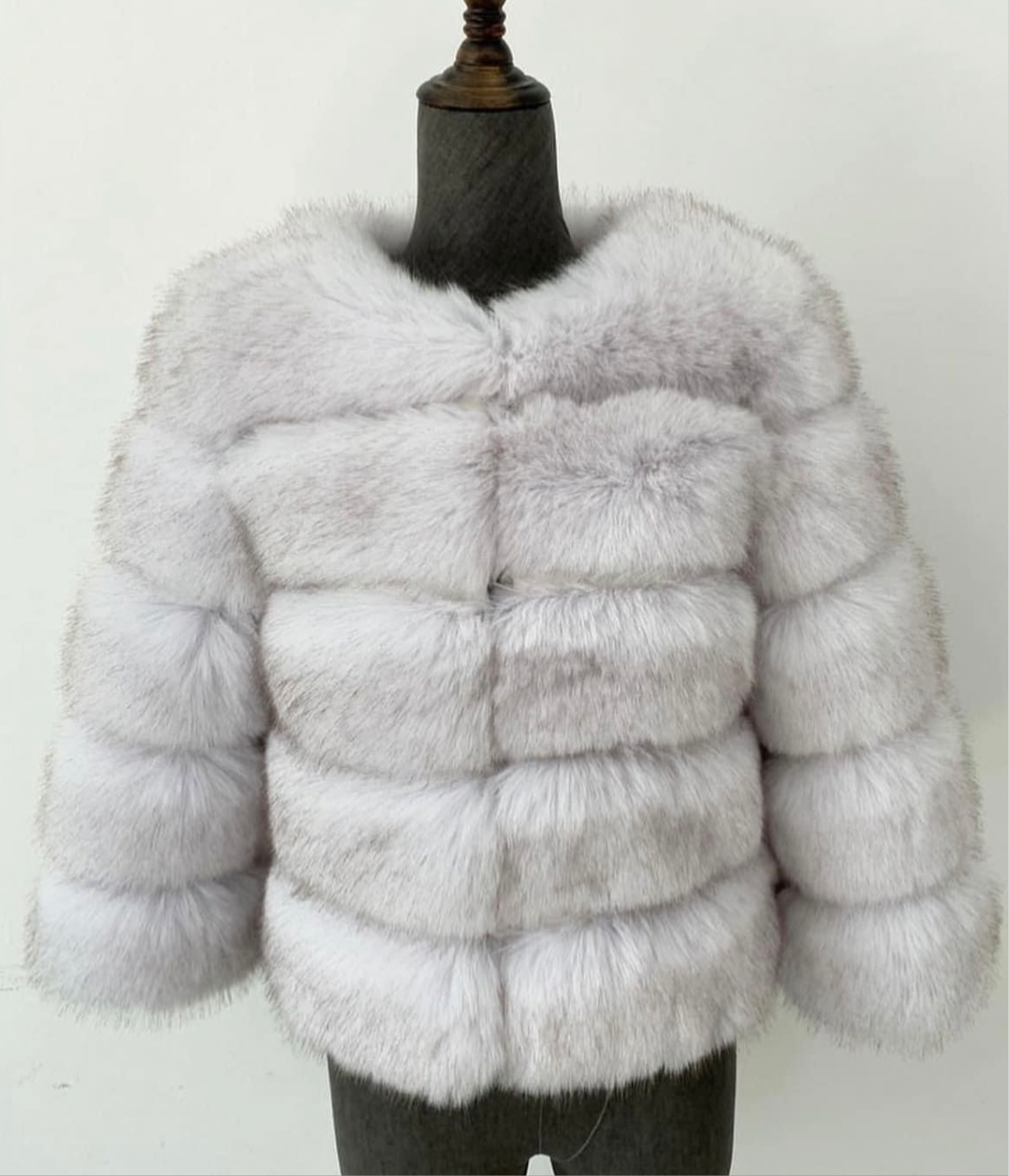 Luxury Cropped 5 Ring Faux Fur- Foxtip White