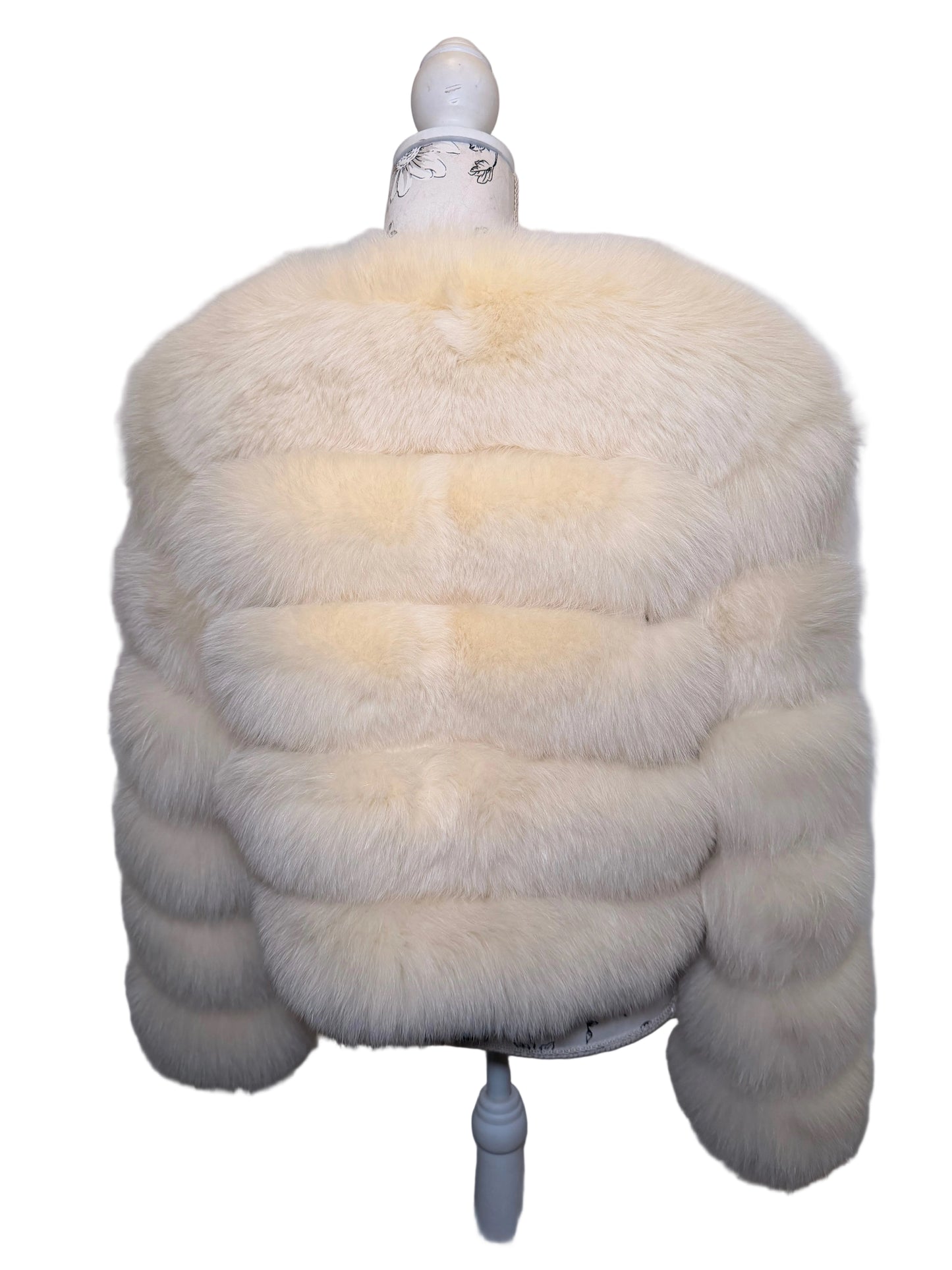 Luxury Cropped 6 Ring Fox Fur - Cream